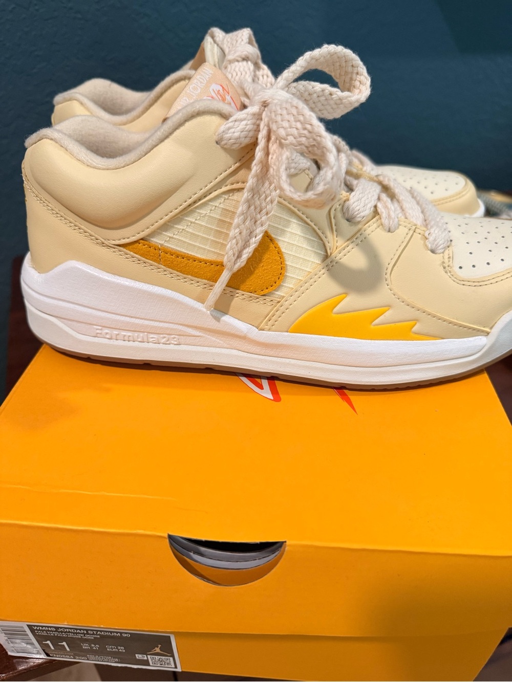 Nike Women’s Jordan Stadium 90